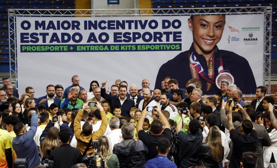 Com R$ 100 milhões de bolsas e apoio, Estado anuncia maior pacote da história do esporte