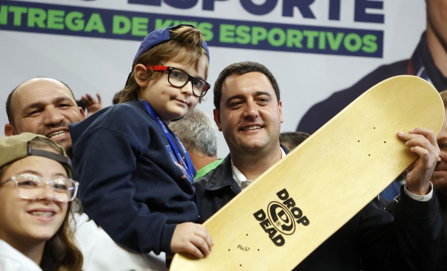 Com R$ 100 milhões de bolsas e apoio, Estado anuncia maior pacote da história do esporte