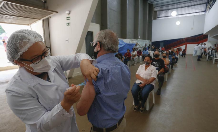 Saúde reforça importância da continuidade da vacinação com o fim do estado de emergência da Covid-19