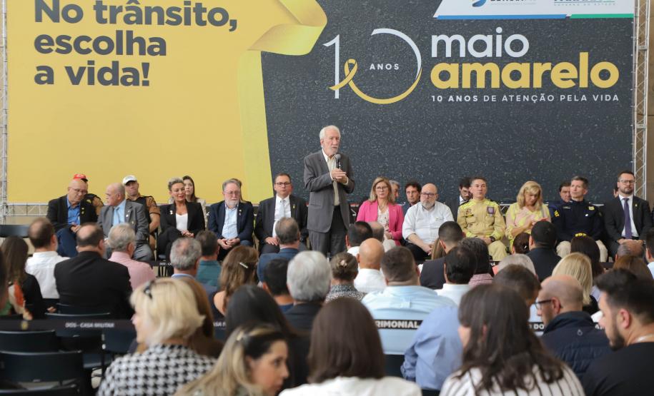 Paraná lança campanha Maio Amarelo com ações educativas e entrega de veículos ao Detran