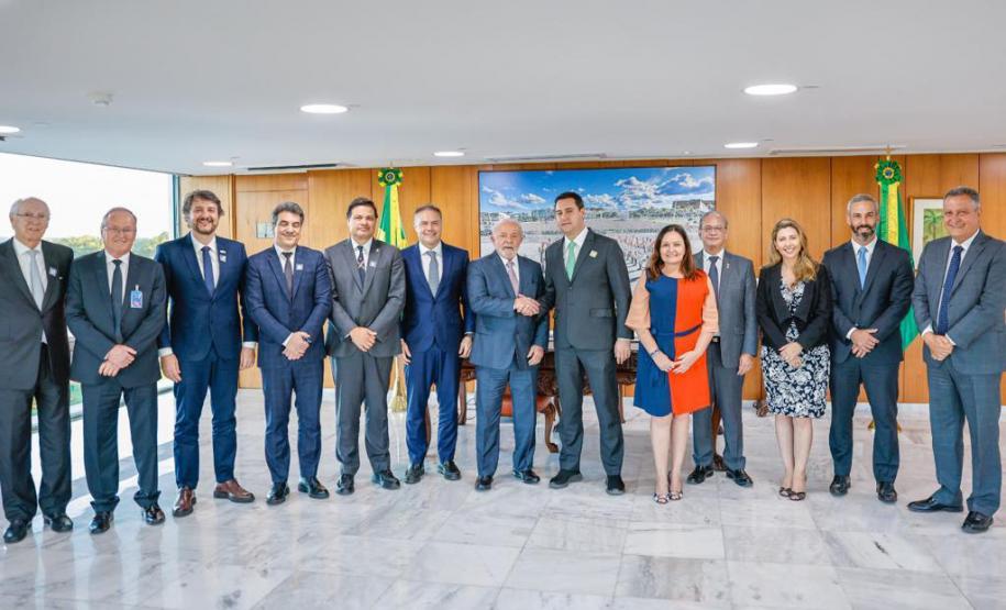 Paraná delega rodovias à União e maior pacote de concessões do País avança mais uma etapa