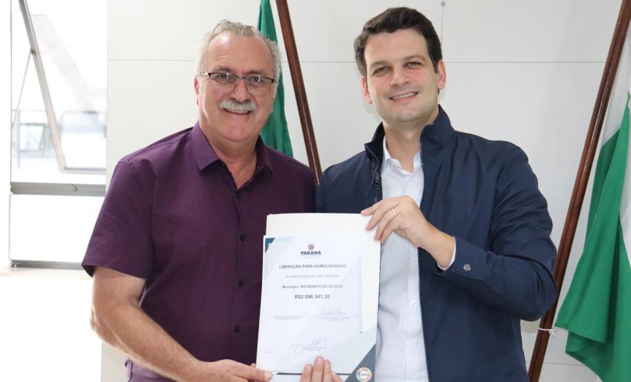 Estado libera R$ 13,3 milhões para sete municípios investirem em obras e equipamentos