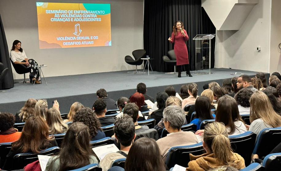 Estado reúne especialistas para ampliar formas de evitar violência contra crianças e adolescentes