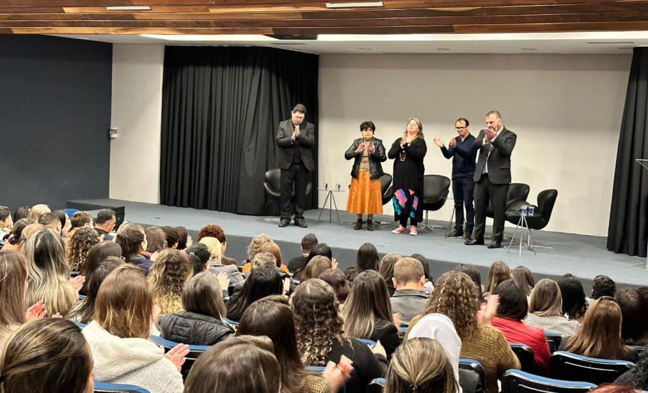 Estado reúne especialistas para ampliar formas de evitar violência contra crianças e adolescentes