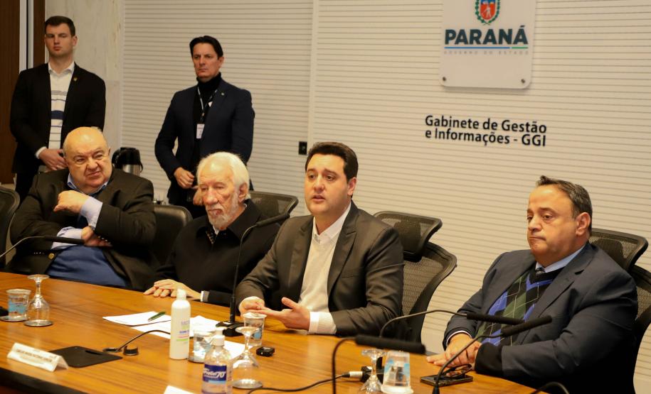 Estado e BRDE lançam programa de R$ 500 milhões para cidades com mais de 80 mil habitantes