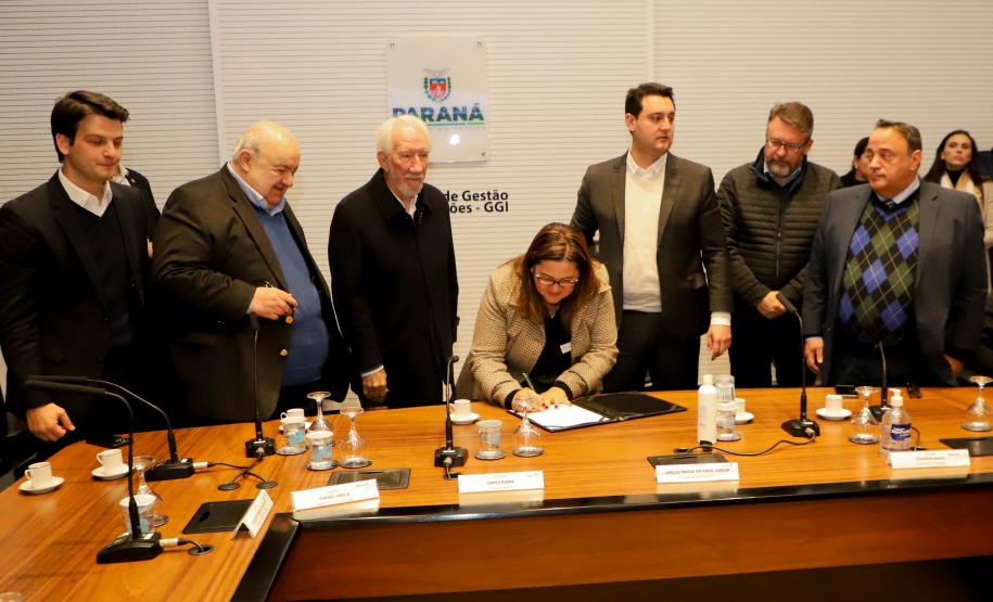 Estado e BRDE lançam programa de R$ 500 milhões para cidades com mais de 80 mil habitantes