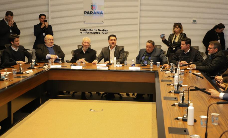 Estado e BRDE lançam programa de R$ 500 milhões para cidades com mais de 80 mil habitantes