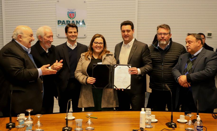 Estado e BRDE lançam programa de R$ 500 milhões para cidades com mais de 80 mil habitantes