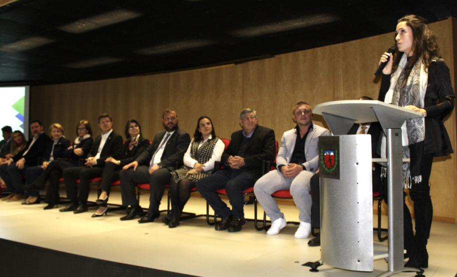 Governo do Estado empossa 40 novos servidores de saúde para o sistema socioeducativo