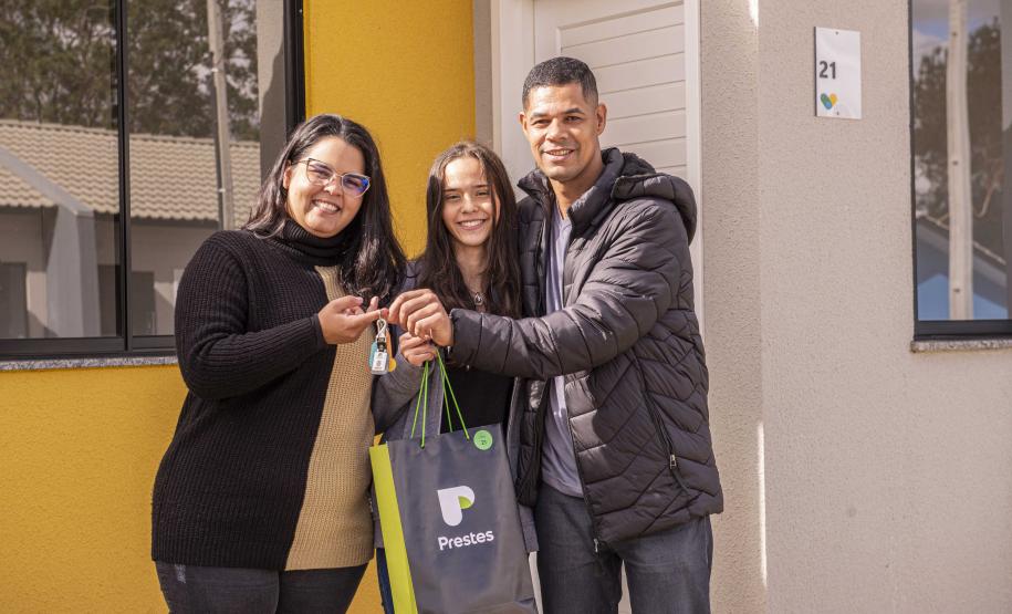 Estado investe R$ 1,8 milhão para apoiar famílias em conjunto de 266 casas em Ponta Grossa