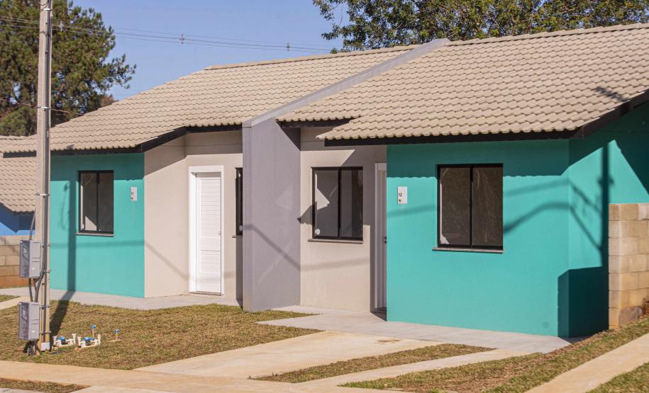 Estado investe R$ 1,8 milhão para apoiar famílias em conjunto de 266 casas em Ponta Grossa