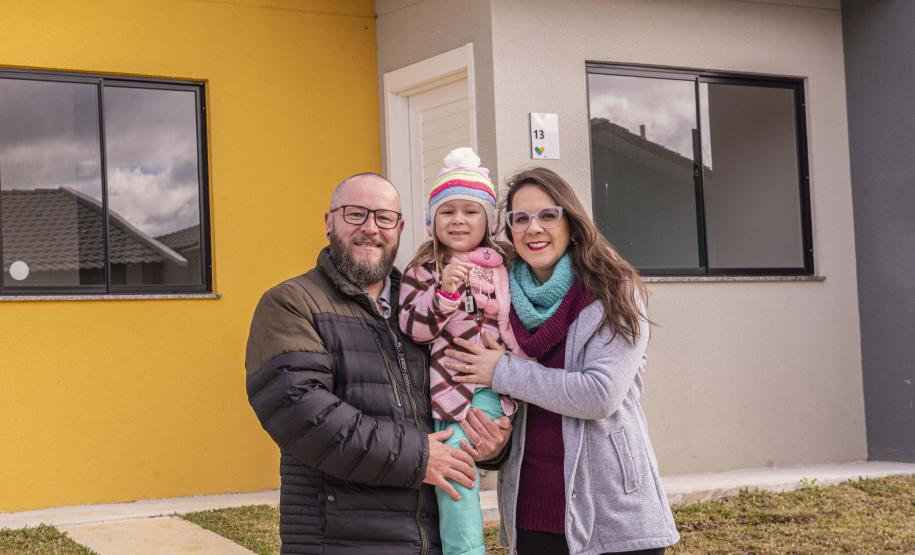 Estado investe R$ 1,8 milhão para apoiar famílias em conjunto de 266 casas em Ponta Grossa