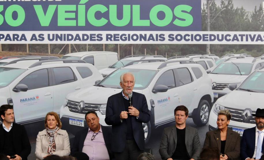 Governo do Estado entrega 30 novos veículos para o sistema de socioeducação