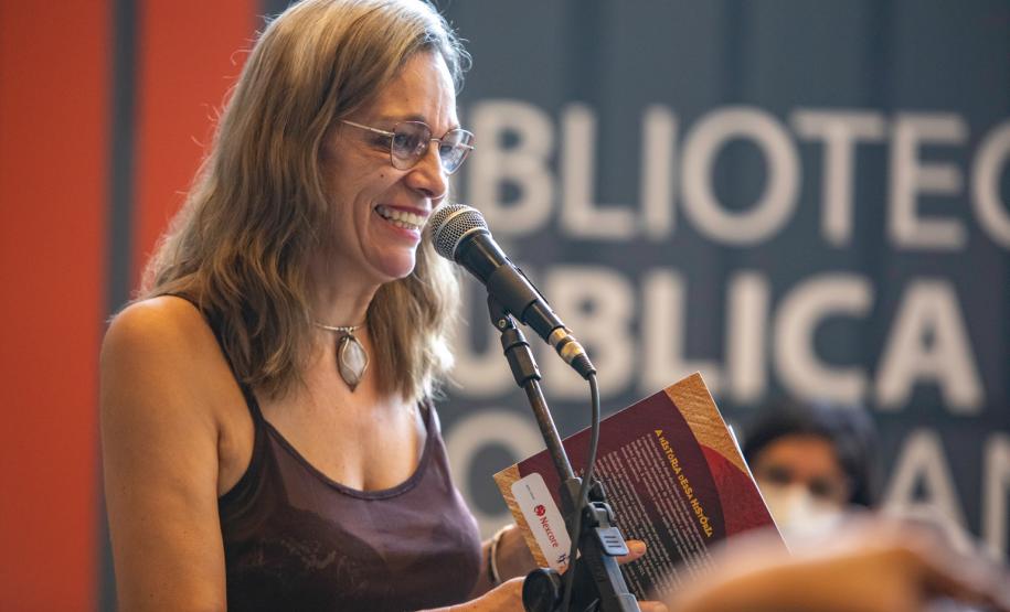 Programação cultural tem atividades artísticas de férias, shows e Festival de Bonecos