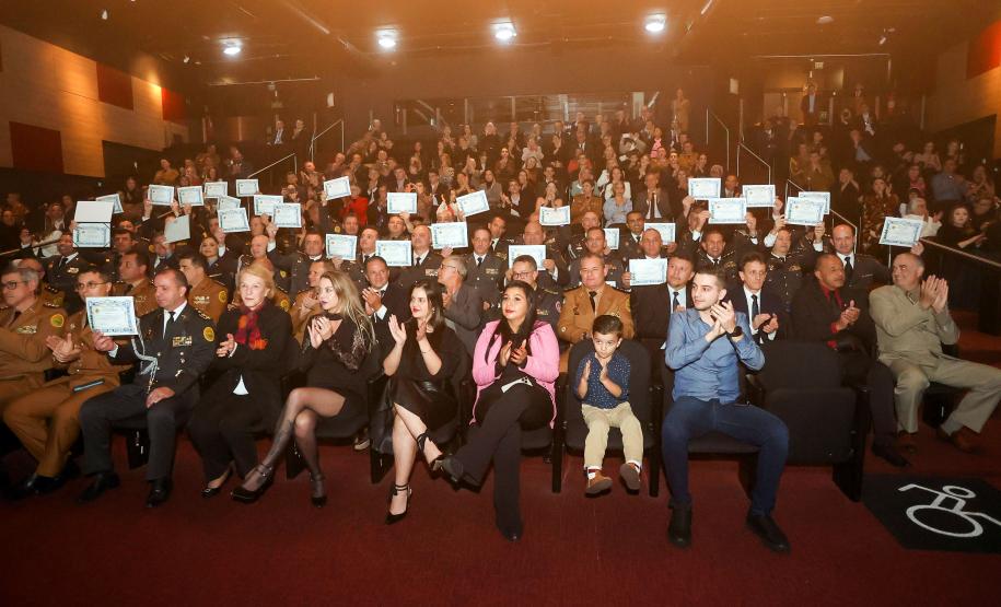 Estratégia e gestão: curso superior de polícia forma 35 oficiais da PM e dos Bombeiros