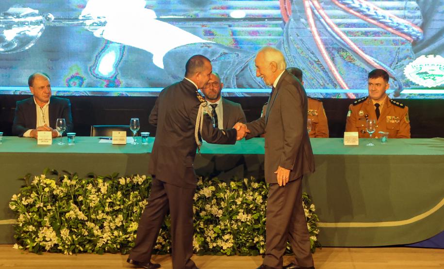 Estratégia e gestão: curso superior de polícia forma 35 oficiais da PM e dos Bombeiros