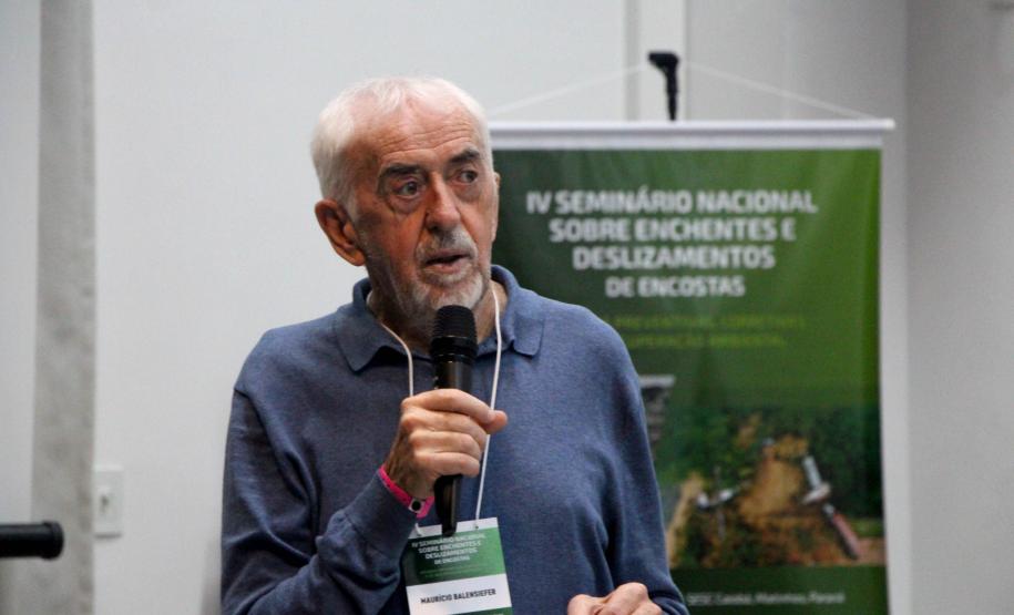 Sistema de drenagem da Orla de Matinhos é destaque em seminário nacional