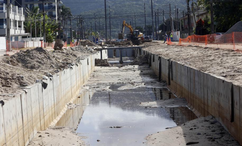 Sistema de drenagem da Orla de Matinhos é destaque em seminário nacional