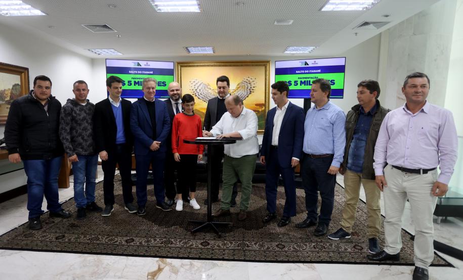 Governador libera mais R$ 31,6 milhões do programa Asfalto Novo, Vida Nova a seis municípios