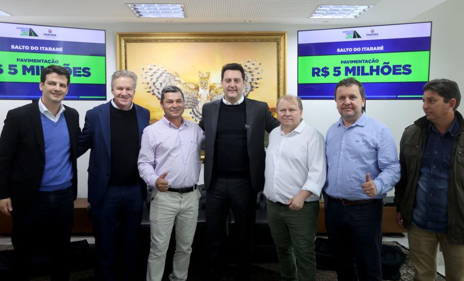 Governador libera mais R$ 31,6 milhões do programa Asfalto Novo, Vida Nova a seis municípios