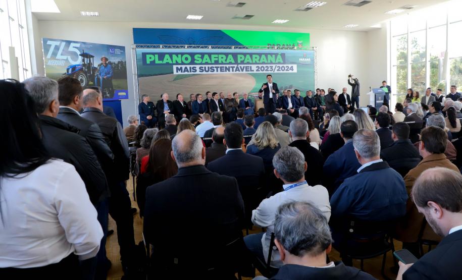 Governador lança Plano Safra do Paraná com R$ 54,3 bilhões, maior da história do Estado