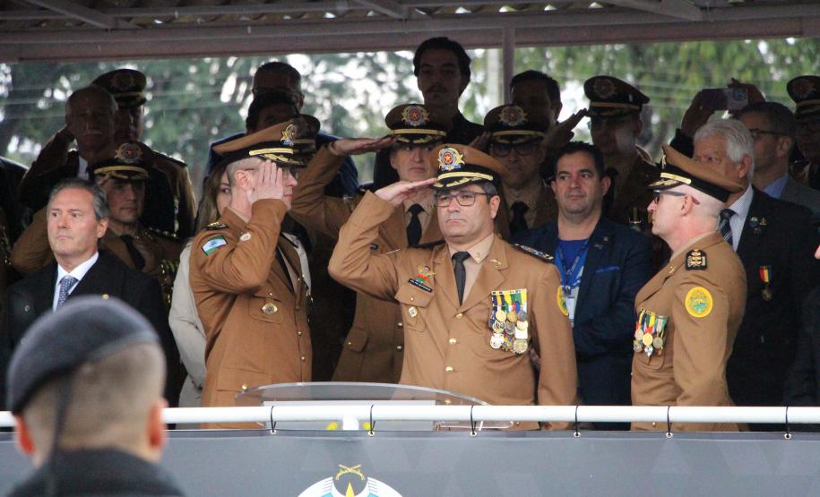 Polícia Militar do Paraná comemora 169 anos com solenidade no Guatupê