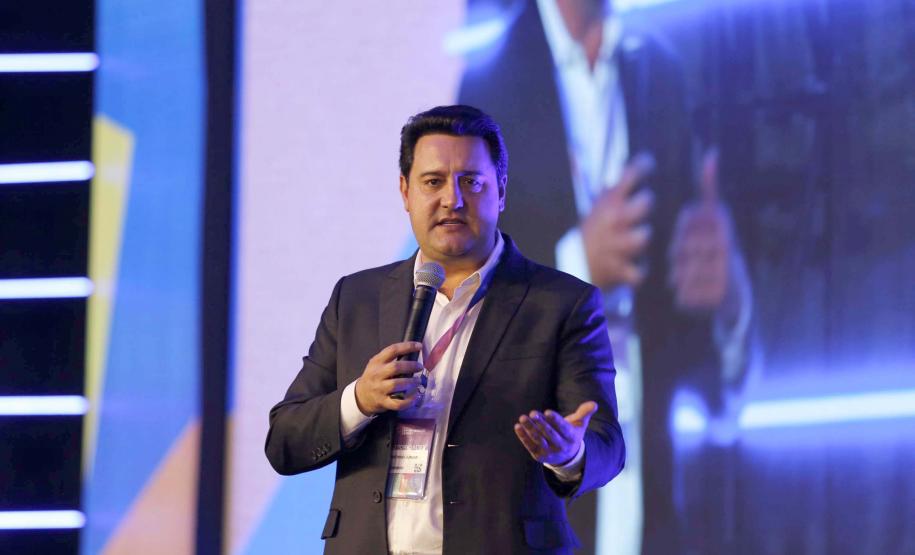 Para facilitar abertura de empresas, decreto dispensa licenças de mais de 770 CNAEs