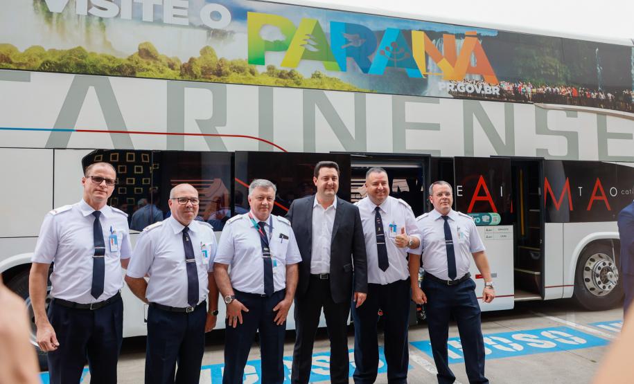 Campanha com empresa de ônibus promove atrações turísticas do Paraná