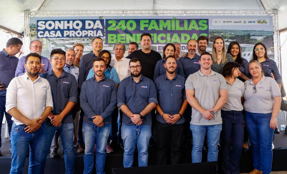 Estado ajuda 166 famílias a comprarem apartamentos novos em Londrina