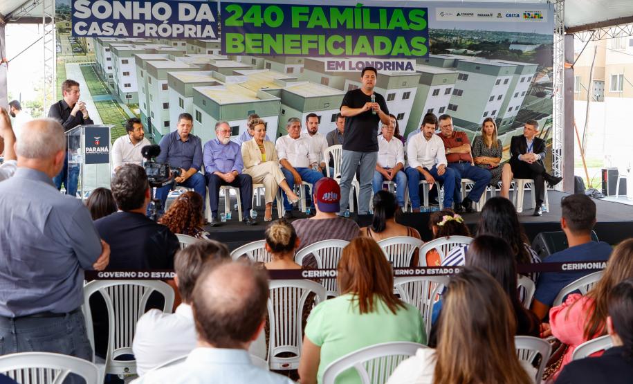 Estado ajuda 166 famílias a comprarem apartamentos novos em Londrina