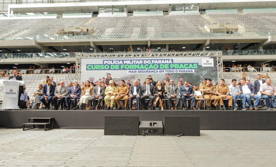 Após concurso histórico, Macrorregião de Curitiba ganha 1.452 policiais militares