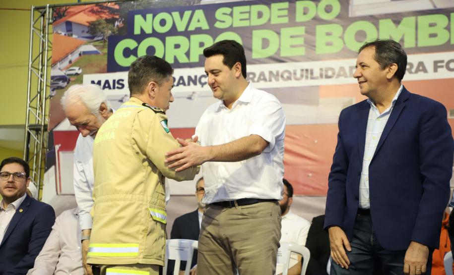 Governador inaugura nova sede do Corpo de Bombeiros de Foz do Iguaçu, a maior do Estado