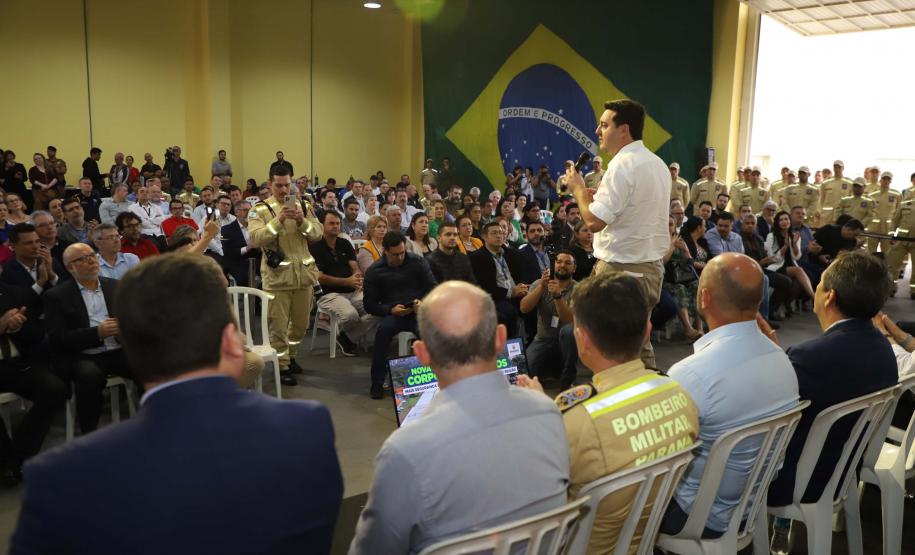 Governador inaugura nova sede do Corpo de Bombeiros de Foz do Iguaçu, a maior do Estado
