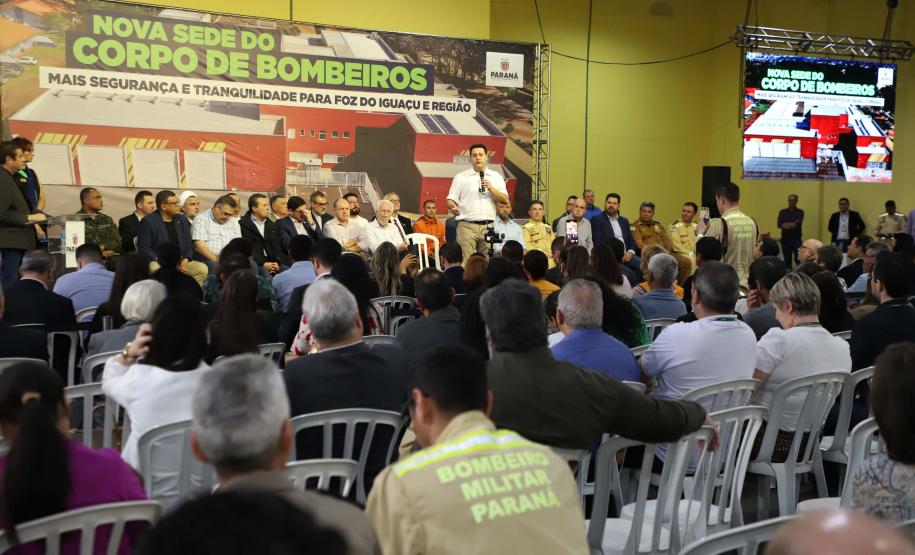 Governador inaugura nova sede do Corpo de Bombeiros de Foz do Iguaçu, a maior do Estado