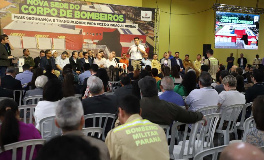 Governador inaugura nova sede do Corpo de Bombeiros de Foz do Iguaçu, a maior do Estado
