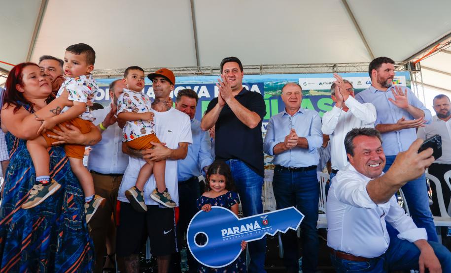 Com recursos do Estado para entrada, 468 famílias conquistam casa própria em Arapongas