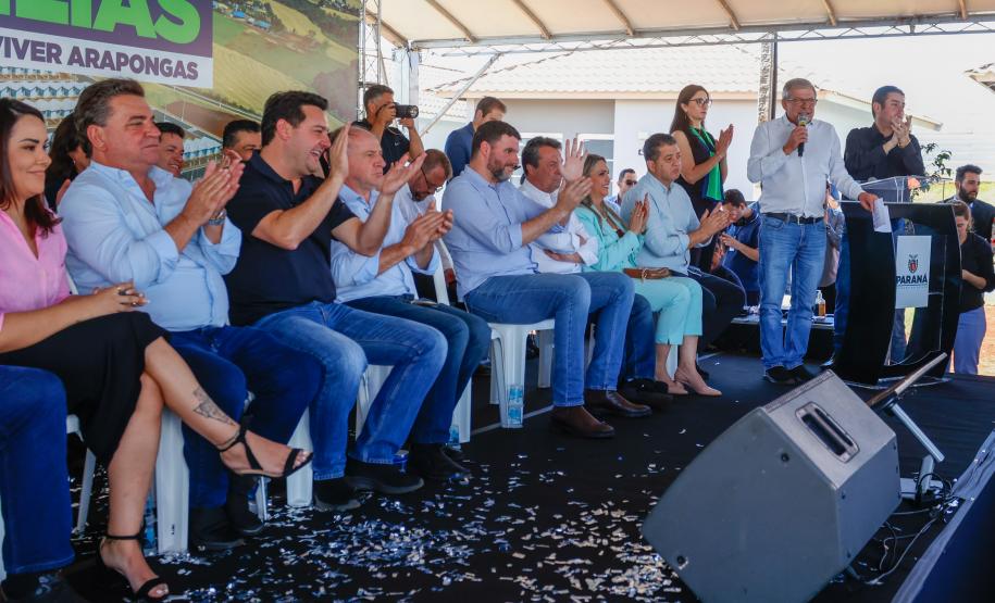 Com recursos do Estado para entrada, 468 famílias conquistam casa própria em Arapongas