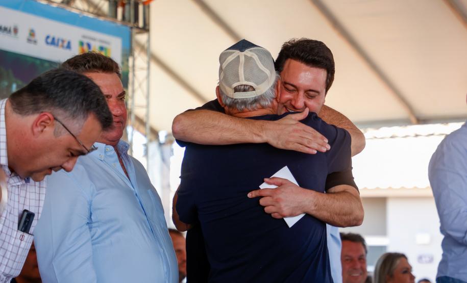 Com recursos do Estado para entrada, 468 famílias conquistam casa própria em Arapongas