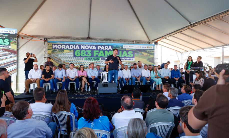Com recursos do Estado para entrada, 468 famílias conquistam casa própria em Arapongas