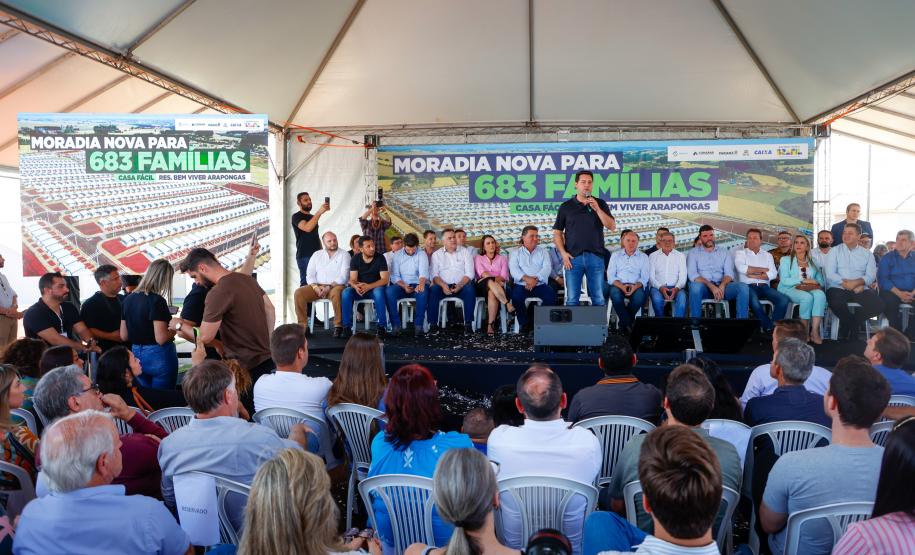 Com recursos do Estado para entrada, 468 famílias conquistam casa própria em Arapongas