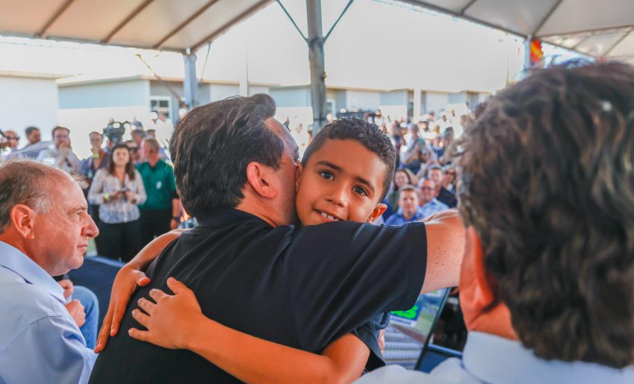 Com recursos do Estado para entrada, 468 famílias conquistam casa própria em Arapongas