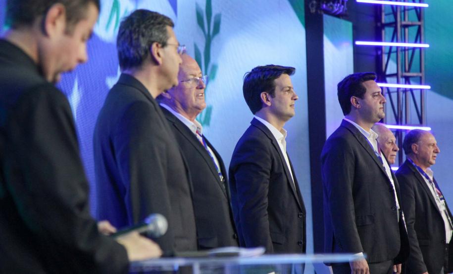 Para facilitar abertura de empresas, decreto dispensa licenças de mais de 770 CNAEs