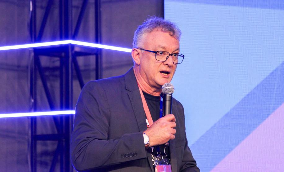 Para facilitar abertura de empresas, decreto dispensa licenças de mais de 770 CNAEs