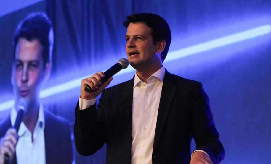 Para facilitar abertura de empresas, decreto dispensa licenças de mais de 770 CNAEs