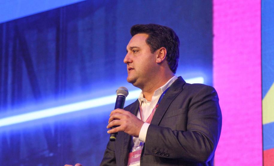 Para facilitar abertura de empresas, decreto dispensa licenças de mais de 770 CNAEs