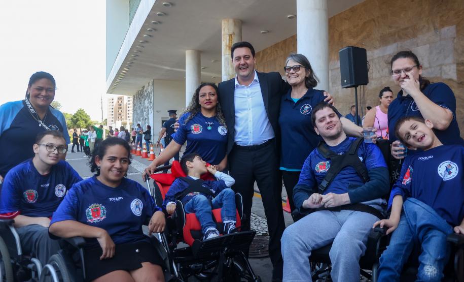 Em solenidade em Curitiba, governador abre comemorações da Semana da Pátria