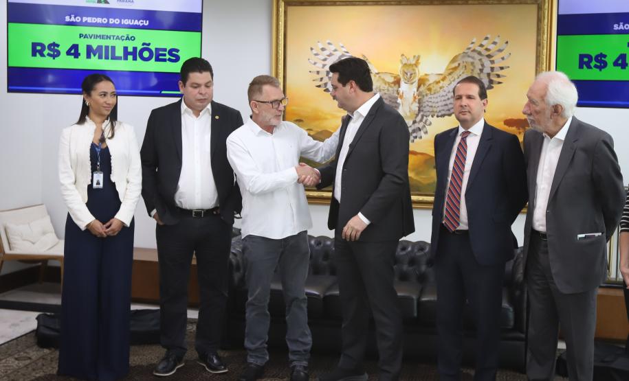 Asfalto Novo, Vida Nova: Estado repassa mais R$ 46,8 milhões para dez municípios