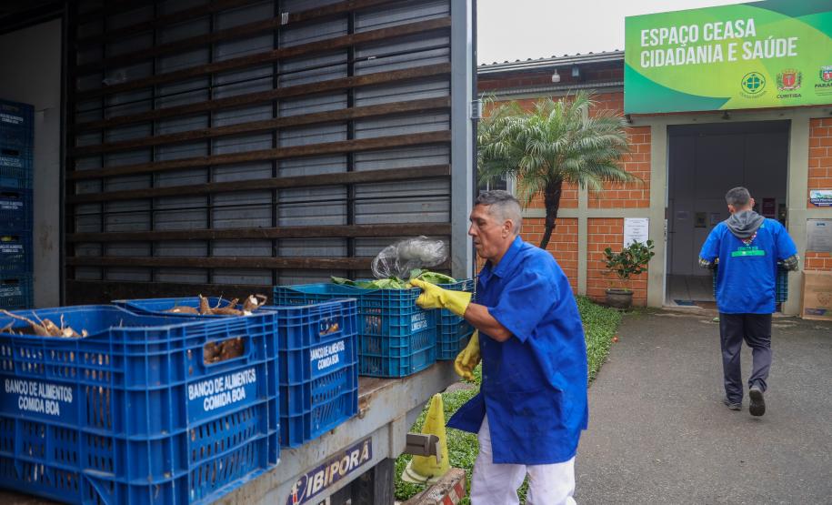 Arrecadação de alimentos na Ceasa Curitiba supera expectativa e chega a 33 toneladas