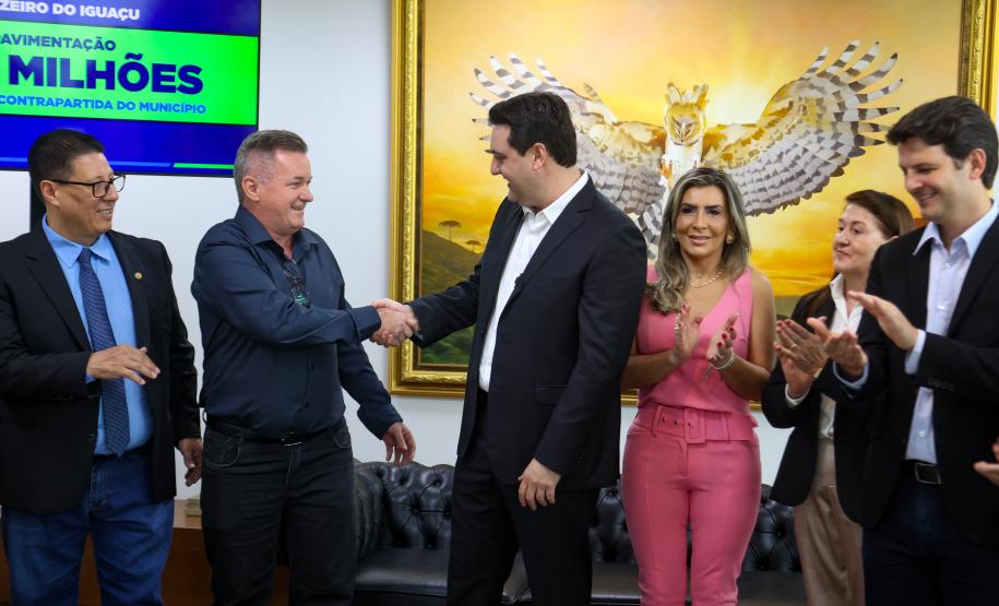 Asfalto Novo, Vida Nova: governador libera R$ 45,3 milhões para 11 municípios