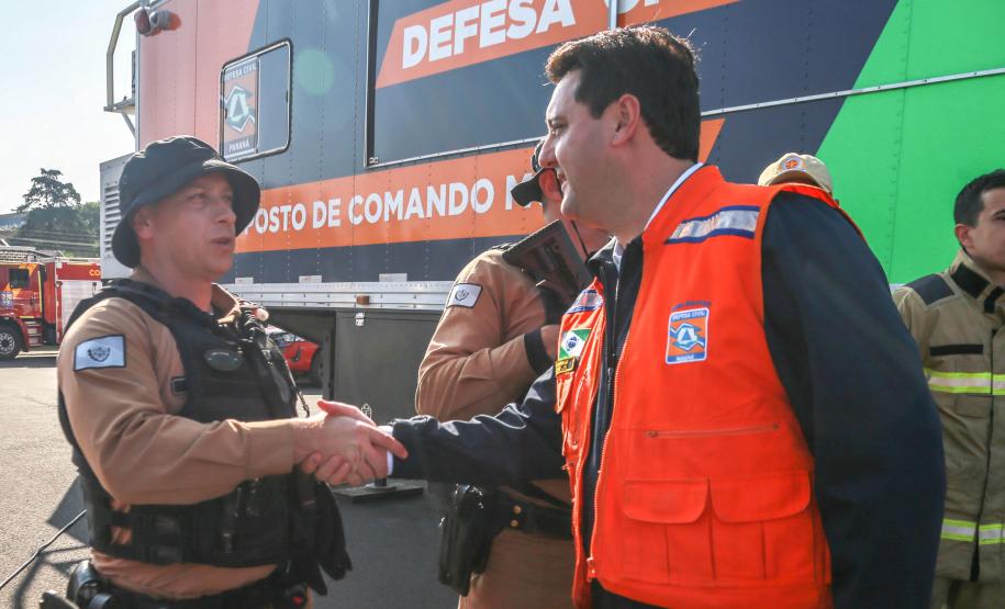 Em União da Vitória, governador Ratinho Junior anuncia pacote para auxílio às vítimas de enchentes